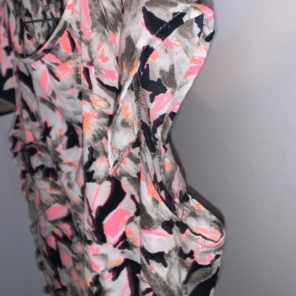 4/$20 B*Jewel pink grey and black brown orange 🍊 crop top with back zipper-S/M - Picture 6 of 8